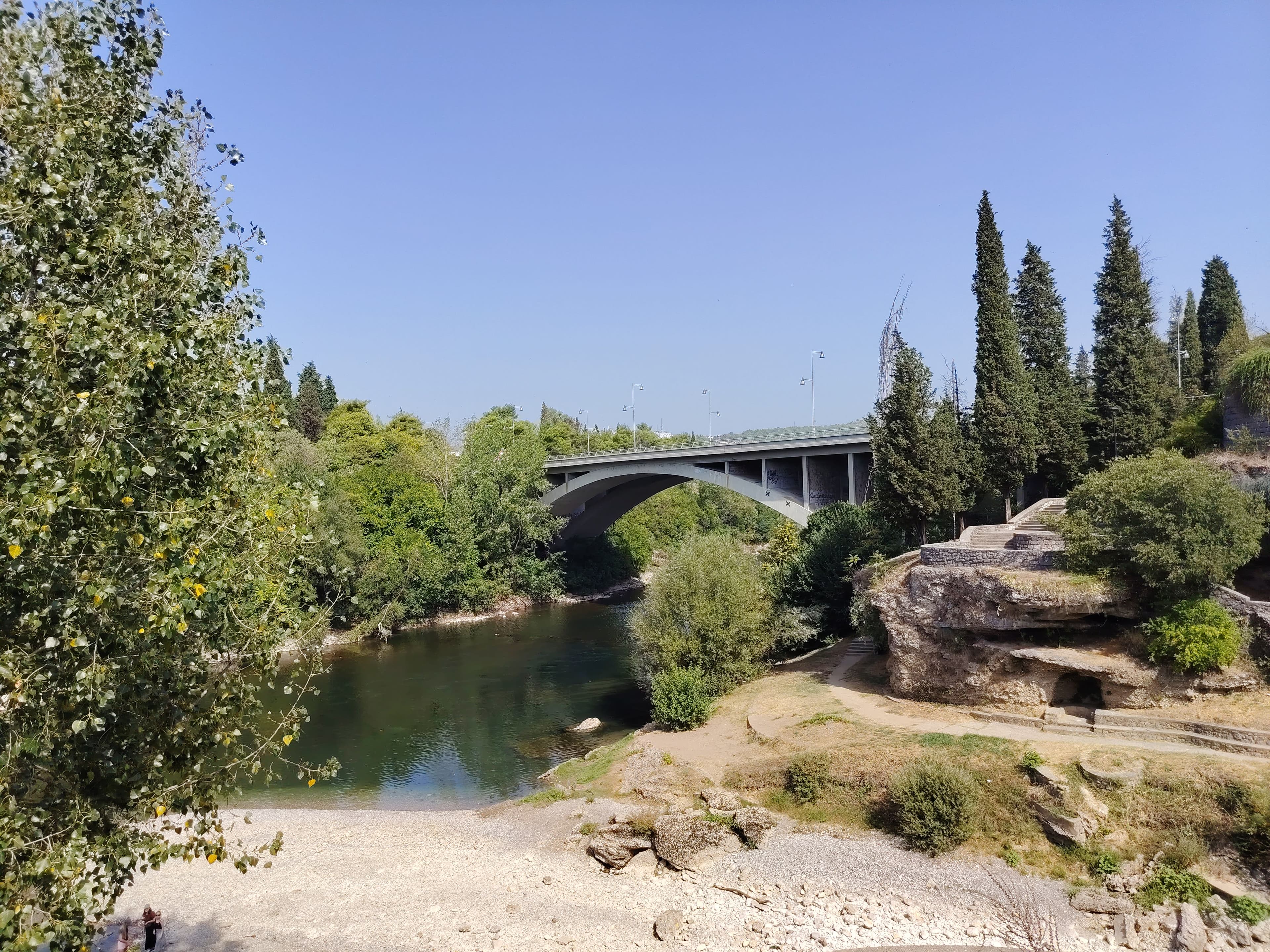 Vrijeme danas u Podgorici: Pretežno sunčano i toplo, temperatura do 30°C