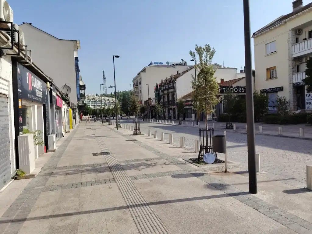 Vrijeme danas u Podgorici: Sunčano i svježije, temperatura do 25°C