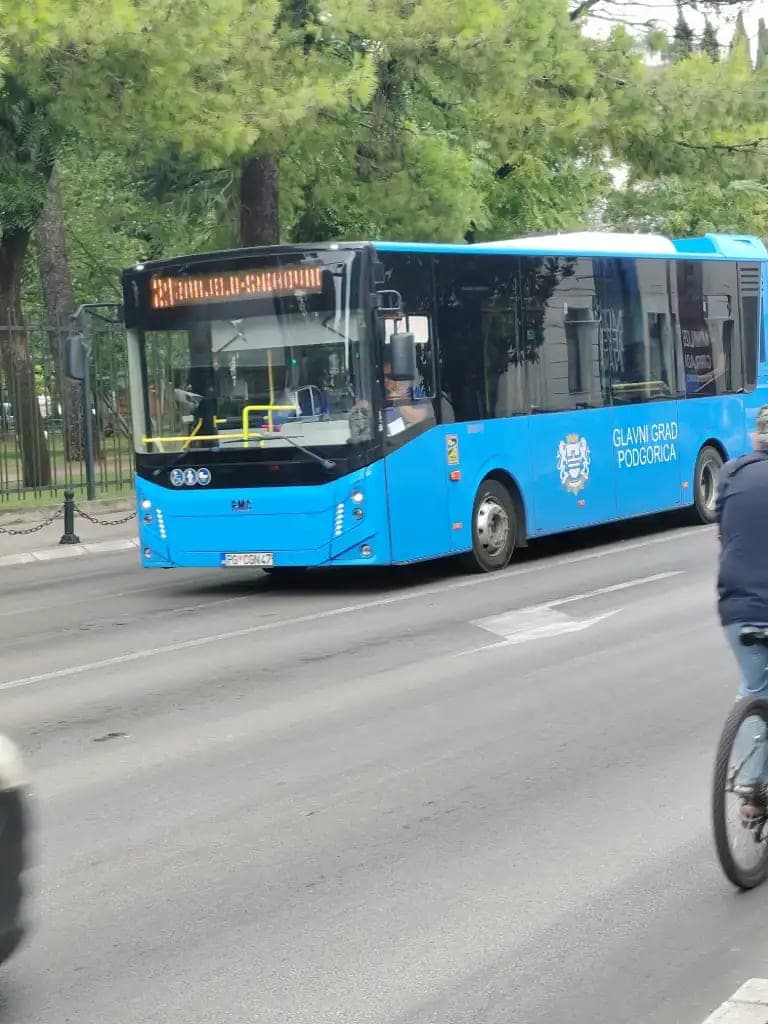 Autobuska karta u Podgorici ostaje 90 centi